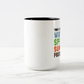 4 Saisons Fußball Zweifarbige Tasse (Mittel)