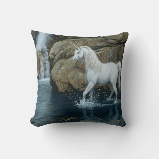 #4-Unicorn und Wasserfall Kissen (Vorderseite)