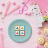 4 Weihnachtsbaumen Retro Design Pappteller (Party)