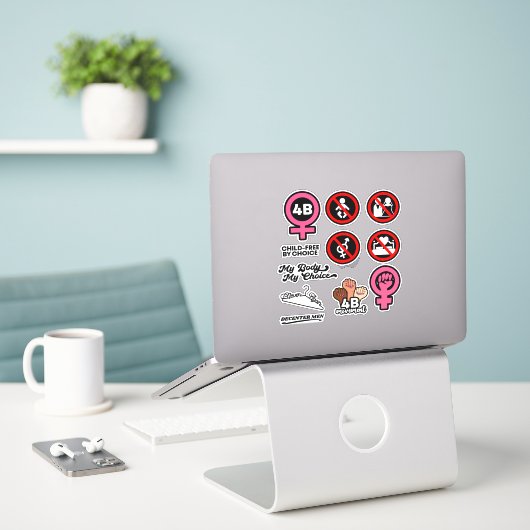 4B Movement Feminism Women Rights 4B Sticker Pack (Laptop auf Schreibtisch)