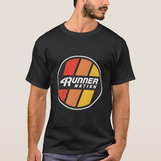 4Runner Nation Trd Stripe Abzeichen T-Shirt (Vorderseite)