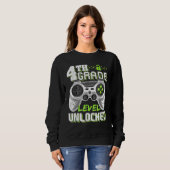 4th Grade Level Unlocked Game On 4th Grade Back To Sweatshirt (Vorne ganz)