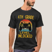 4th Grade Level Unlocked Video Gamer Back To Schoo T-Shirt (Vorderseite)