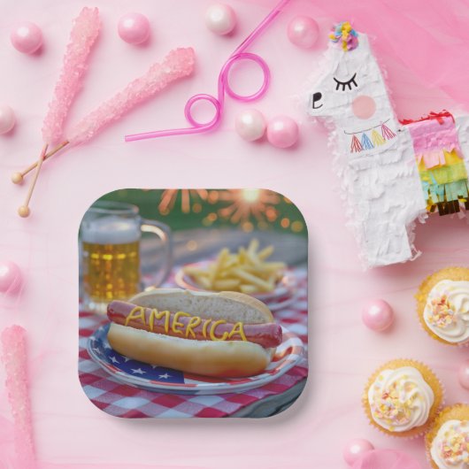 4th of July Hot Dog With Beer and Fries Pappteller (Party)