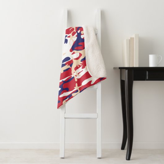 4th of July, Independence day, Camouflage Beige Sherpadecke (Beispiel)
