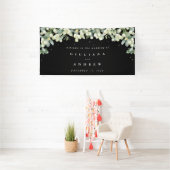 4'x8' Black Snowberry+Eukalyptus Wedding Willkomme Banner (Insitu)