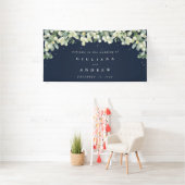 4'x8' Navy Snowberry+Eucalyptus Wedding Willkommen Banner (Insitu)