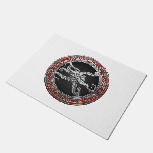 [500] Sacred Silver Octopus in Defensive Posture Fußmatte (Schrägansicht)