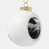 500er-Serie Shinkansen 新 幹 Bullet Train Keramik Kugel-Ornament (Links)