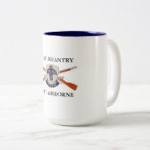 501ST INFANTERIE-101. IM FLUGZEUG TASSE (VorderseiteRechts)