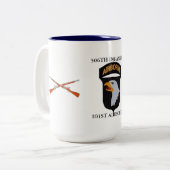 506TH INFANTERIE-TASSE ZWEIFARBIGE TASSE (Vorderseite Links)