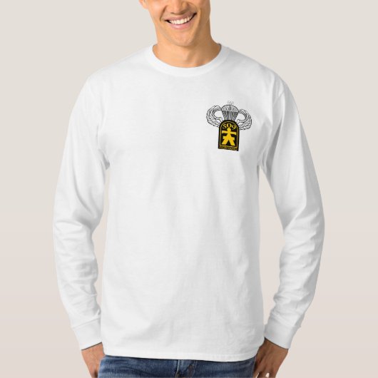 509. Im Flugzeug Veteran mit Sprung Wings T-Shirt (Vorderseite)