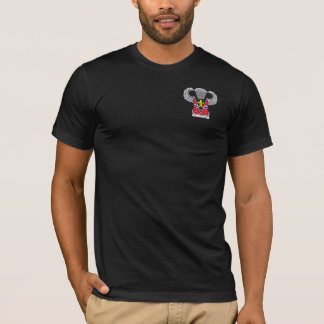 509th Im Flugzeug Wappen mit im Flugzeug Flügeln T-Shirt