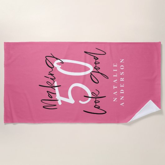 50 aussehen gut bunt Typografie Geburtstag Strandtuch (Vorderseite)