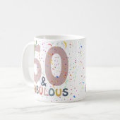 50 & Fabulous Confetti Pink Moderne Typografie Kaffeetasse (Vorderseite Links)