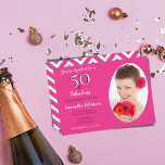 50 & Fabulous kundenspezifische Foto Rosa Zickzack Einladung<br><div class="desc">50 & Fabulous kundenspezifische Foto Cerise Pink & White Zickzack Muster Party Einladung.</div>