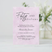 50 & Fabulous Light Lila 50. Geburtstag Einladung (Stehend Vorderseite)