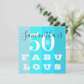 50. Geburtstag 50 Fabelhaftes Modernes Aquamarines Einladung (Stehend Vorderseite)