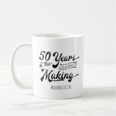 50. Geburtstag 50 JAHRE IM MAKING Personalisiert Kaffeetasse (Links)