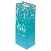 50. Geburtstag aquamariner blauer Glitzer Geschenktüte Für Weinflaschen (Vorderseite Schrägansicht)