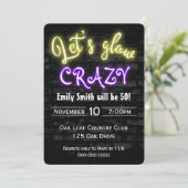 50. Geburtstag Neon Glow Sign Einladung (Stehend Vorderseite)