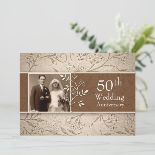 50. Hochzeitstag Foto Vintage Einladungen (Stehend Vorderseite)