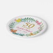 50. Hochzeitstag Golden Floral Butterfly Pappteller (Schrägansicht)