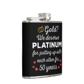 50. Hochzeitstag I - Gold Funny Couple Flachmann (Rechts)