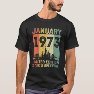 50 Jahre altes Geschenk Phantastisch seit Januar 1 T-Shirt