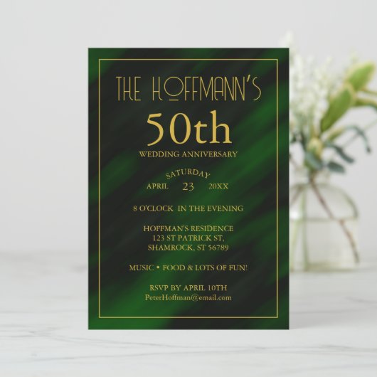 50. Jubiläum | Elegant Emerald Green Gold Einladung (Stehend Vorderseite)