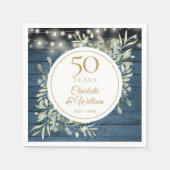 50. Jubiläum String Lights Foliage Rustikales Holz Serviette (Vorderseite)