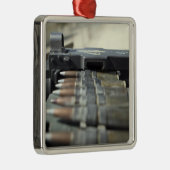 50-kalibrige Maschinenpistolen Silbernes Ornament (Rechts)