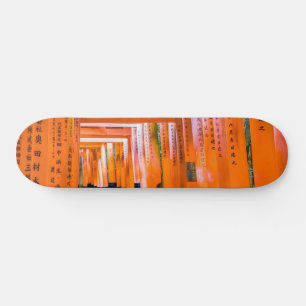 50 Orangenfarben - Senbon Torii, Kyoto Skateboard