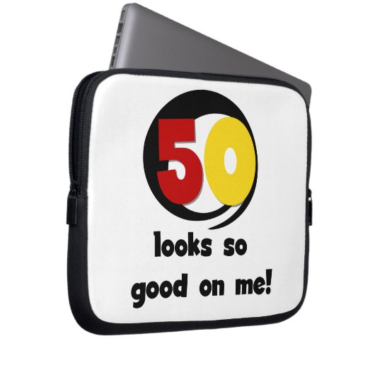 50 sieht mir so gut aus wie T - Shirt und Geschenk Laptopschutzhülle (Vorne Rechts)