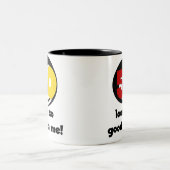 50 sieht mir so gut aus wie T - Shirt und Geschenk Zweifarbige Tasse (Mittel)