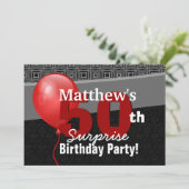 50. Überraschung Geburtstag Schwarzer Roter Ballon Einladung (Stehend Vorderseite)