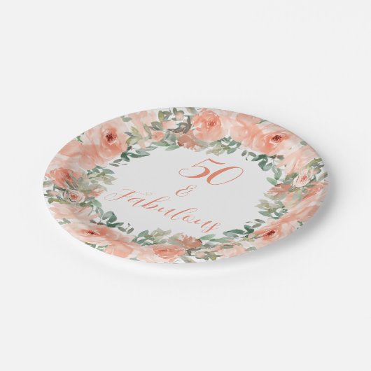 50 und eine fabelhafte elegante Pfirsichblattplatt Pappteller (Schrägansicht)