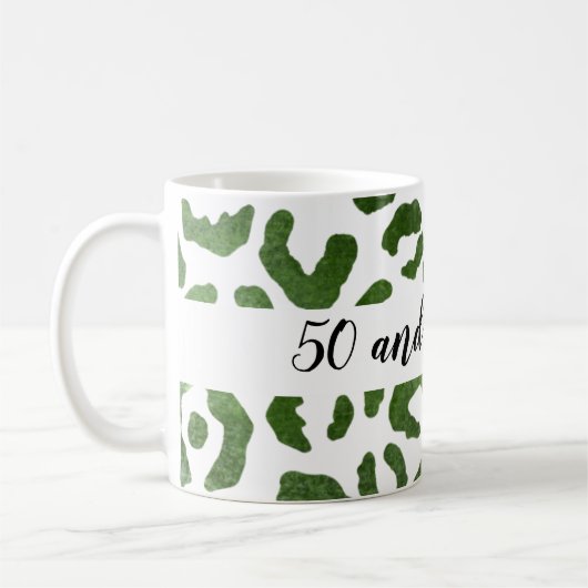 50 und fabelhafte grüne und weiße Cheetah Print Kaffeetasse (Links)