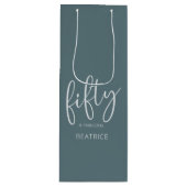50 und Fabulous Modern Script Geschenktüte Für Weinflaschen (Vorderseite)