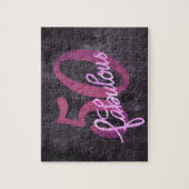 50 und Fabulous | Rosa und Lila Jewel Tone Party Puzzle (Vertikal)