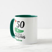 50 und immer noch schwingen, lustige 50. Geburtsta Tasse (Vorderseite Links)