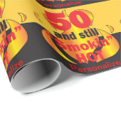 50 und noch Smokin heißer | 50. Geburtstag Geschenkpapier (Rolleneckpunkt)