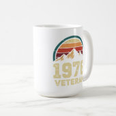 50th Birthday 1976 Retro Mountains Sunshine Vintag Kaffeetasse (VorderseiteRechts)