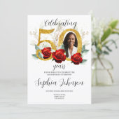 50th Birthday Invitation Photo Red Roses (Stehend Vorderseite)