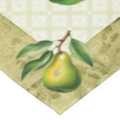 52"x70" Sommer mit grüner Birne und Schmetterling Tischdecke (Schrägansicht)