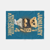 52 Year Old January 1974 Teddy Bear 52nd Birthday Fleecedecke (Vorderseite (Horizontal))