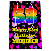 53. Geburtstag: Loving Hearts Pattern, Regenbogen Mittlere Geschenktüte (Vorderseite)