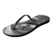 55 Chevy Headlight Graustufen Badesandalen (Schrägansicht)