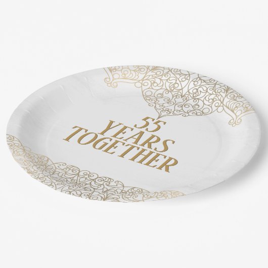 55-jähriges Goldene Spitzen auf weißem Papier Pappteller (Schrägansicht)