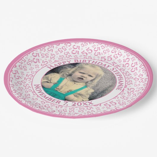 55 Your Photo Random Number Pattern Pink/White Pappteller (Schrägansicht)